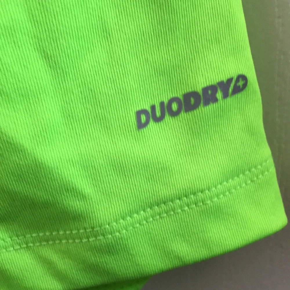 FINAL MARKDOWN Men’s Champion DuoDry Tee (M) - Picture 5 of 9